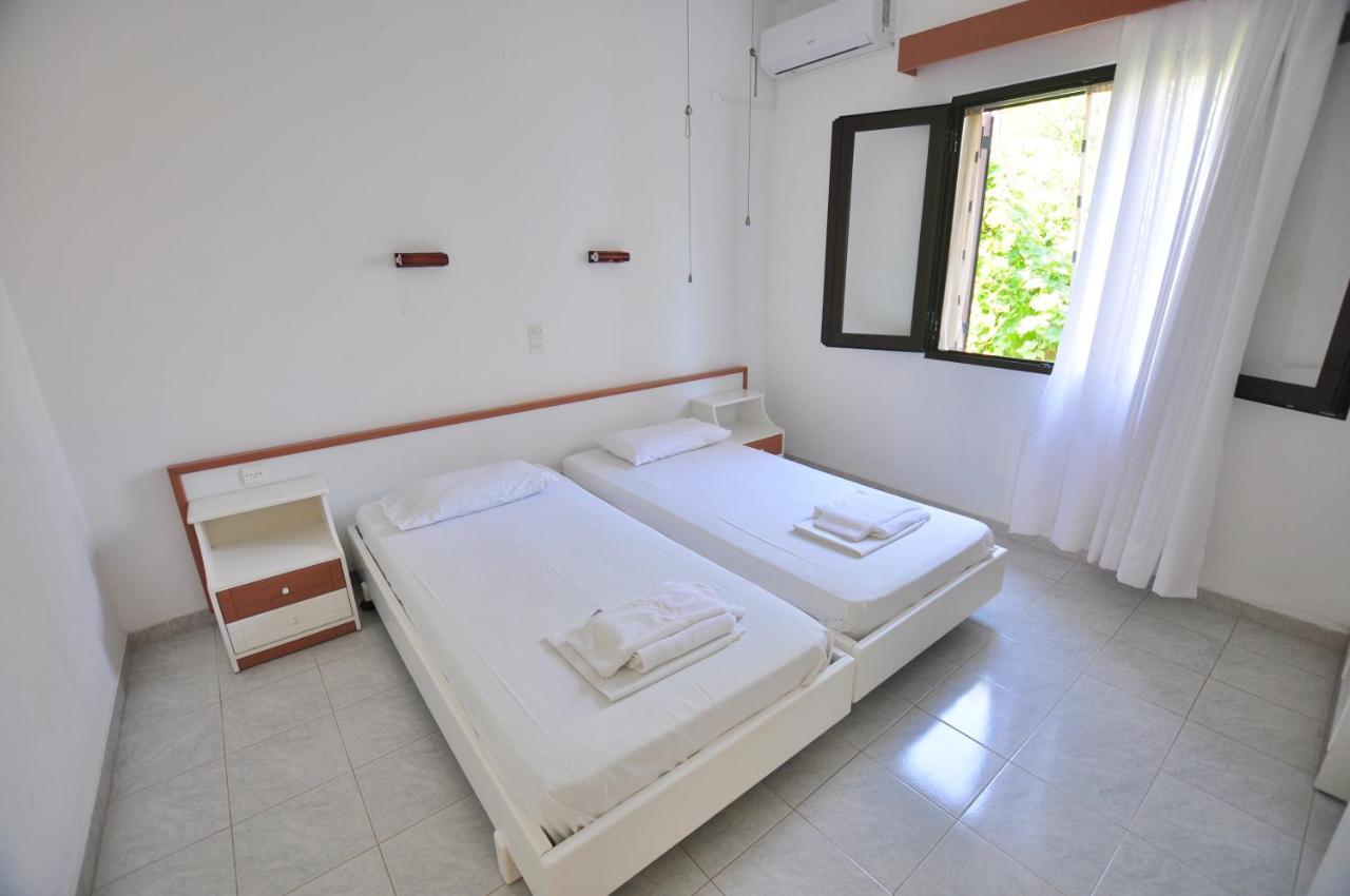 Antigoni Apartments Acharavi  Exterior photo